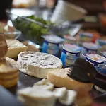 钟楼南特中央圣雅克酒店 酒店 南特