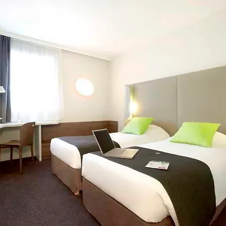 Campanile Centre - Saint Jacques Hotel Nantes