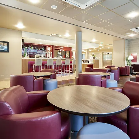 Hotel Campanile Centre - Saint Jacques 3*