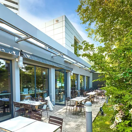 Hotel Campanile Centre - Saint Jacques 3*