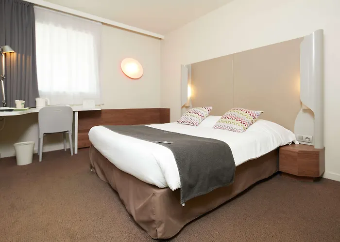 Campanile Centre - Saint Jacques Hotel 3*