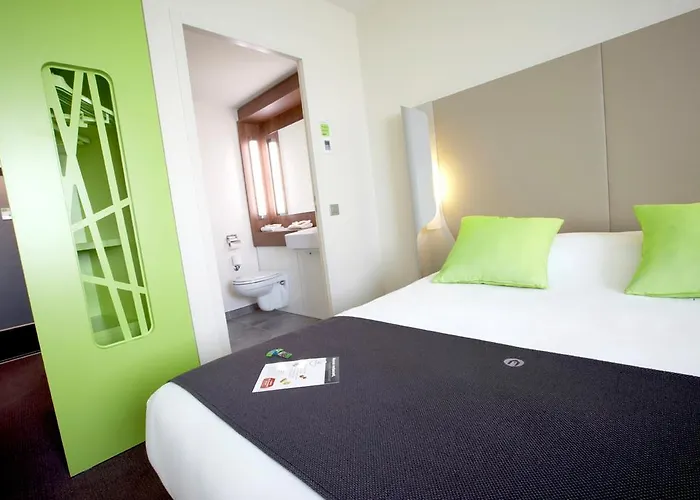 Campanile Centre - Saint Jacques 3*