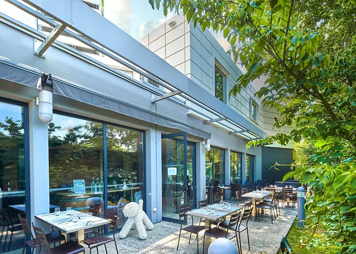 Campanile Centre - Saint Jacques 3* Ναντ