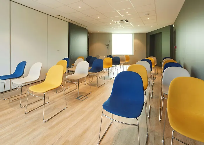 Campanile Centre - Saint Jacques Hotel 3*