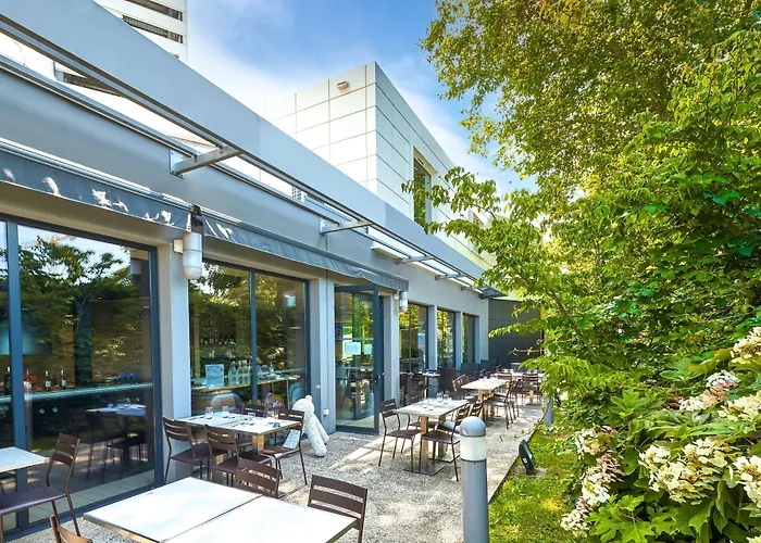 Hotel Campanile Centre - Saint Jacques 3*