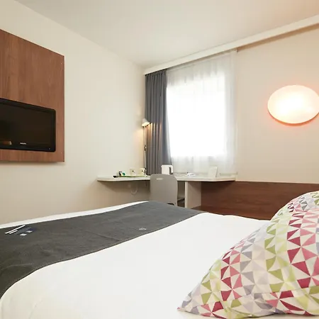 Hotel Campanile Centre Nantes