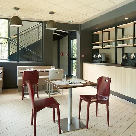 Campanile Centre Hotel