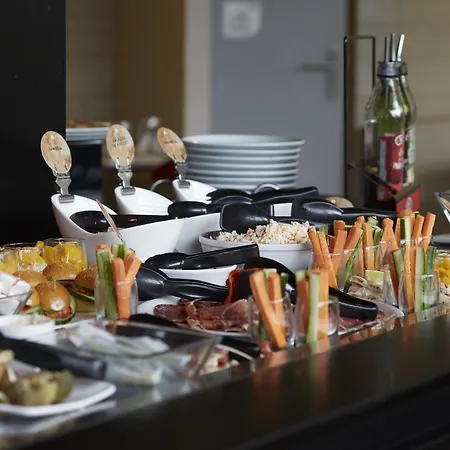 Campanile Centre - Saint Jacques 3* Nantes