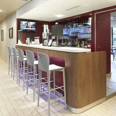Campanile Centre Hotel