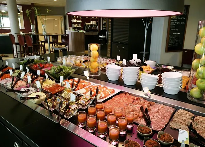 Campanile Centre - Saint Jacques Hotell