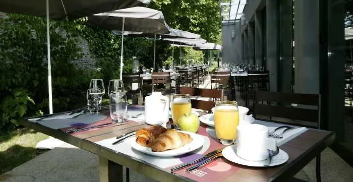 Hotell Campanile Centre - Saint Jacques Nantes