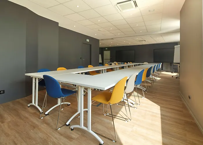 Hotell Campanile Centre - Saint Jacques 3*