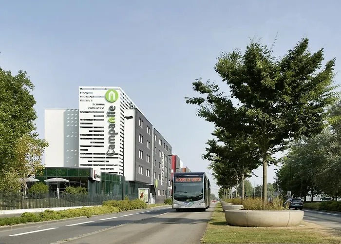 Hotell Campanile Centre - Saint Jacques 3*